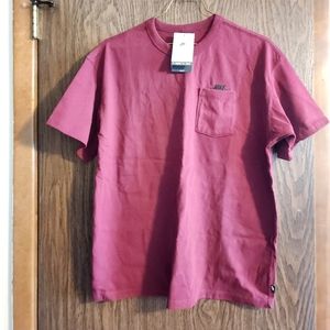 Nike Sportswear Premium Essentials Men's Pocket T-Shirt